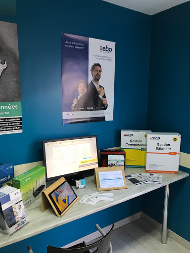 {"DeviceAngle":0.01082060020416975}