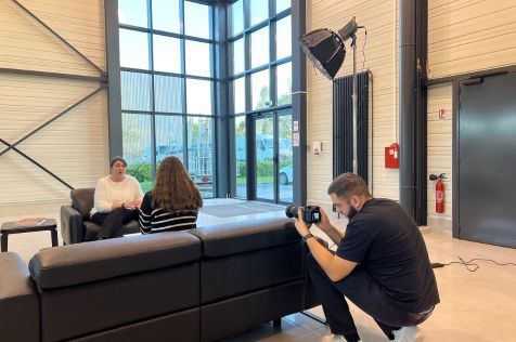 xr:d:DAF4vjNJU_Y:32,j:4444341253635669768,t:24010310