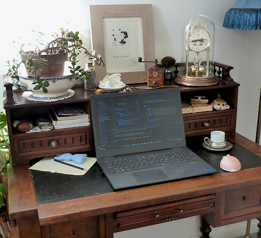 @Codevea Vrecq Nathalie
https://www.codevea.com