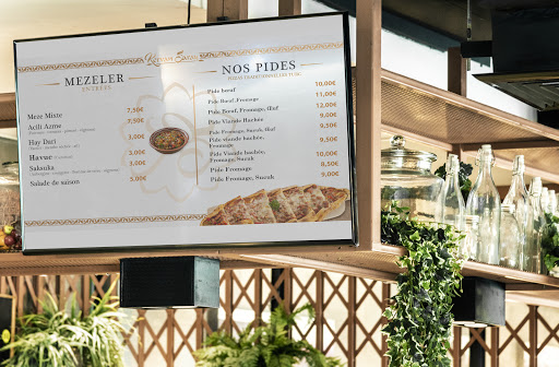 TV screen mockup in a restaurant